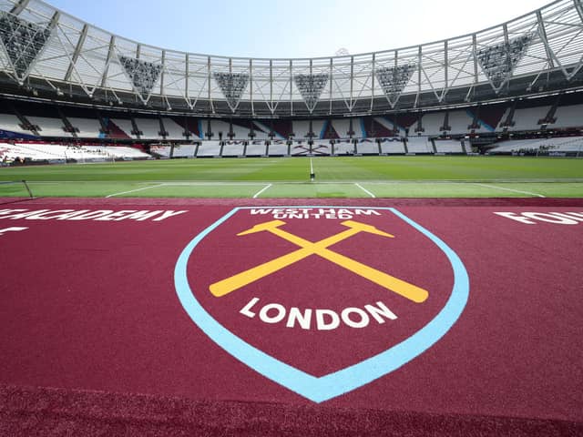 A key transfer rival has been ruled out as West Ham eye defensive replacements