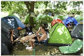 Here are 8 top tips from our experts on how to stay healthy at Glastonbury Festival. (Photo: Leon Neal/Getty Images, NENAD MIHAJLOVIC/AFP via Getty Images)