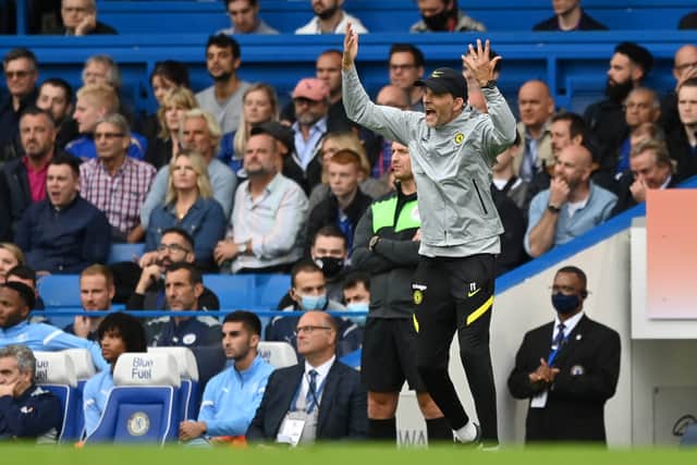 Thomas Tuchel, Manager of Chelsea gives their team instructions during the Premier League match (Photo by Shaun Botterill/Getty Images)