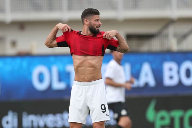 Olivier Giroud of AC Milan reacts during the Serie A match  (Photo by Gabriele Maltinti/Getty Images)
