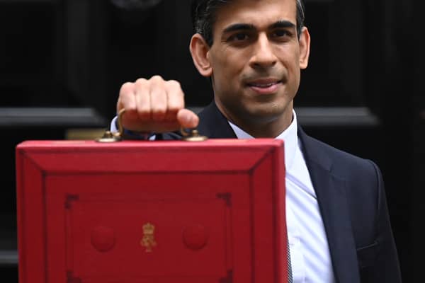 Rishi Sunak’s Autumn Budget 2021 speech included a £7 billion tax discount package for businesses. (Pic: Getty)