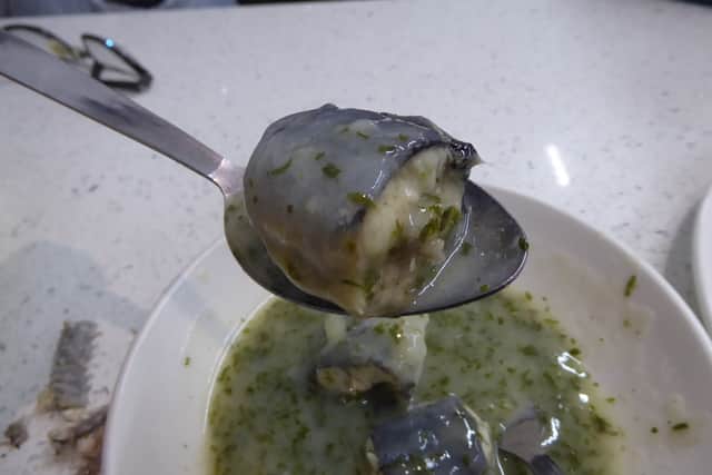 Stewed eels in liquor. Photographs courtesy of Mike Goldwater and Graham Hilling