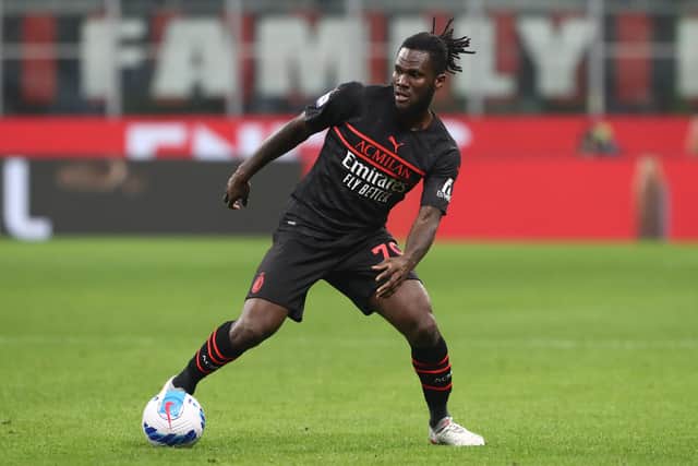  Franck Kessie of AC Milan in action during the Serie A match between AC Milan  (Photo by Marco Luzzani/Getty Images)