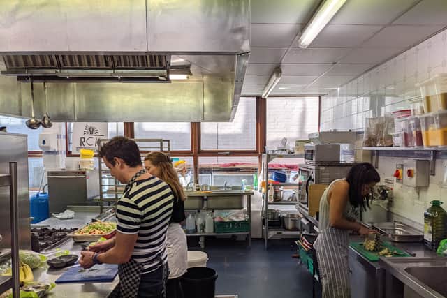 Refugee Community Kitchen. Credit: RCK