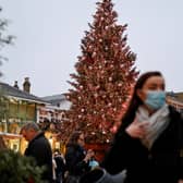 Shoppers in London wearing facemasks. (image: AFP/Getty Images)