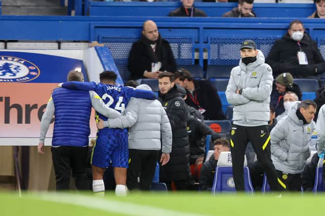 Head Coach Thomas Tuchel looks on as Reece James of Chelsea is helped off  (Photo by Robin Jones/Getty Images)