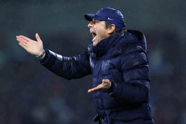  Antonio Conte, Manager of Tottenham Hotspur gives their team instructions during the Premier (Photo by Alex Livesey/Getty Images)