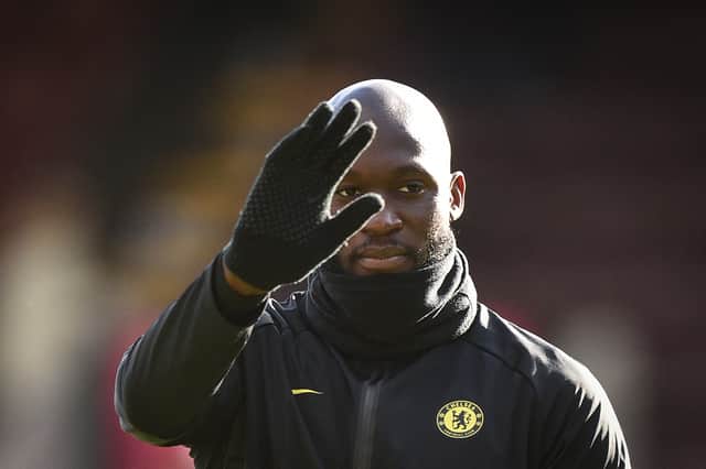 Romelu Lukaku reacts during a warm up prior to the English Premier League football match (Photo by OLI SCARFF/AFP via Getty Images)