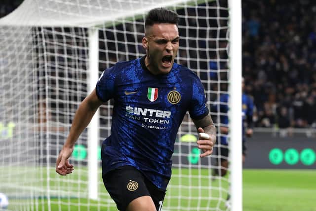 Despite signing a contract extension, Inter Milan are expecting another 'indecent' offer for striker Lautaro Martinez in the summer. However, the Serie A club will allow him to leave for the right price, with Arsenal sat in pole position. (Calciomercato)