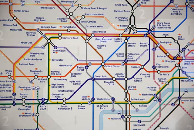 Tube Map May 2022 - Elizabeth line through Zone 1.