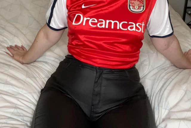 Arsenal fan Elsa Thora quit waitressing and now makes twice her annual salary a month on OnlyFans. Credit: Elsa Thora / SWNS