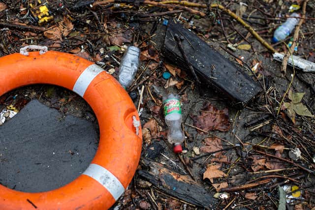 Plastic waste lies on the banks of the River Thames. Photo: Getty