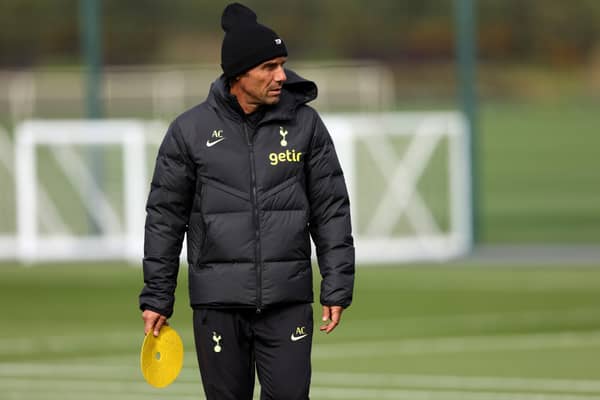 Antonio Conte, manager of Tottenham Hotspur looks on during a training session. (Photo by Paul Harding/Getty Images)