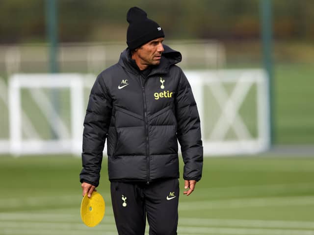 Antonio Conte, manager of Tottenham Hotspur looks on during a training session. (Photo by Paul Harding/Getty Images)