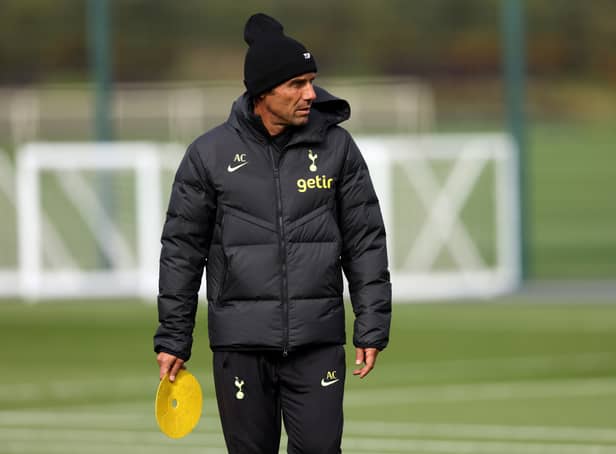 <p>Antonio Conte, manager of Tottenham Hotspur looks on during a training session. (Photo by Paul Harding/Getty Images)</p>