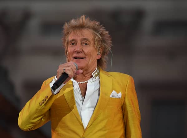 Sir Rod Stewart renting and furnishing a home for Ukrainian refugee family of seven who fled war