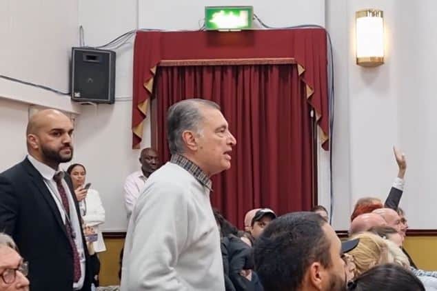 Another man got up to object to the audience not being allowed to ask enough questions. Photo: LondonWorld