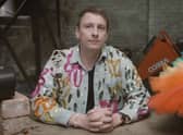 Joe Lycett has donated £10,000 to LQBTQ+ charities (Photo: Joe Lycett / Twitter)