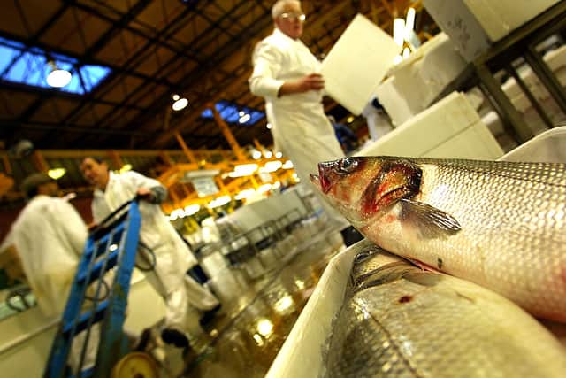 Billingsgate fish market moved to its current Docklands location in 1982