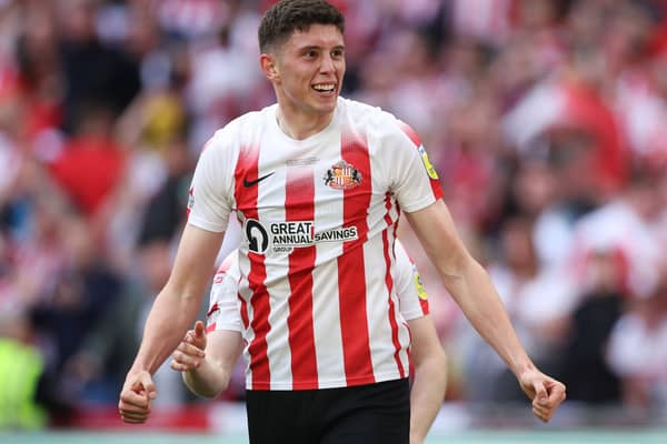 Crystal Palace are “monitoring” Ross Stewart, according to reports. 