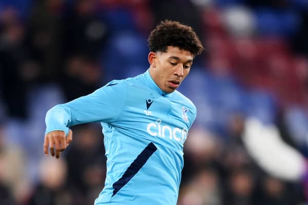  Chris Richards of Crystal Palace warms up prior to the Premier League match between Crystal Palace and Manchester United (Photo by Justin Setterfield/Getty Images)