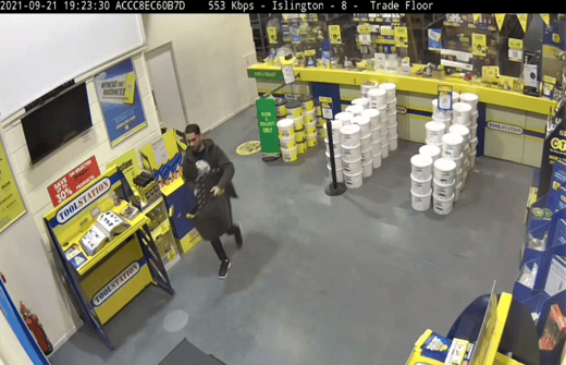 Serkan Kaygusuz buying supplies. Credit: Met Police