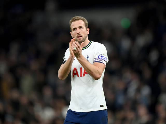 Harry Kane of Tottenham Hotspur applauds the fans after the Premier League match between Tottenham Hotspur and West Ham Photo by Justin Setterfield/Getty Images)