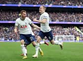 Oliver Skipp of Tottenham Hotspur celebrates with teammate Dejan Kulusevski after scoring against Chelsea. (Picture:  Catherine Ivill/Getty Images)