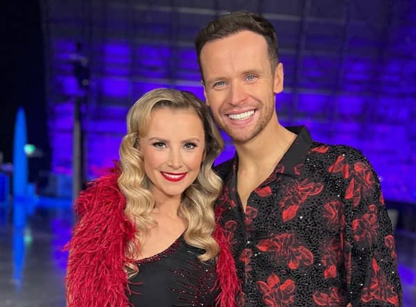 Carley Stenson faced a horrible injury on Sunday night’s Dancing on Ice (@markhanretty - Instagram)