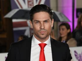Joey Essex has showed off that his previous Dancing on Ice injury could be suffering from ‘frostbite'