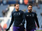 Jan Vertonghen (L) and Mousa Dembele (R) of Tottenham Hotspur warm up prior to the Barclays Premier League match (Photo by Michael Regan/Getty Images)