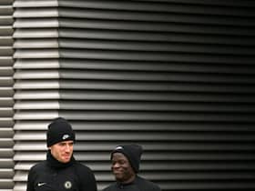 Chelsea's English defender Ben Chilwell (L) and Chelsea's French midfielder N'Golo Kante  (Photo by GLYN KIRK/AFP via Getty Images)