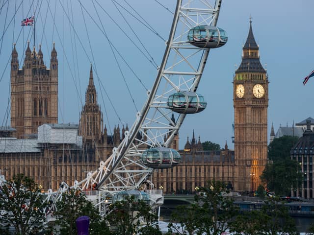 Here are the famous London landmarks runners will pass during this year’s race through the capital