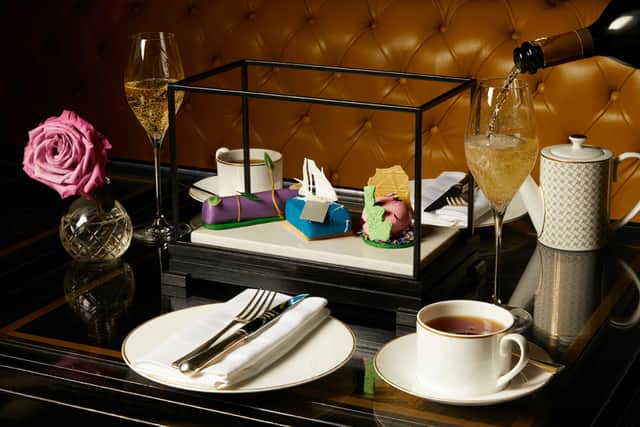 Hockney Art Afternoon Tea at Rosewood London. Credit: Patricia Niven