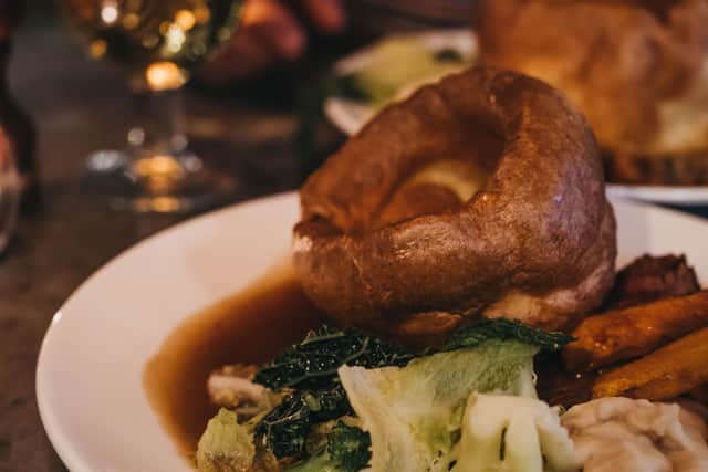 A Sunday roast in one of London’s pubs is a key Easter weekend trip. 