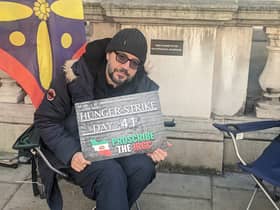 Vahid Beheshti on Day 41 of his hunger strike outside the Foreign Office. Credit: Lynn Rusk