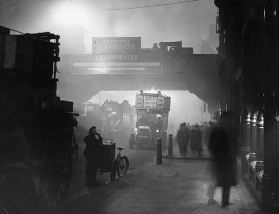A photo from November 1922, showing the smog at Ludgate Circus in central London.