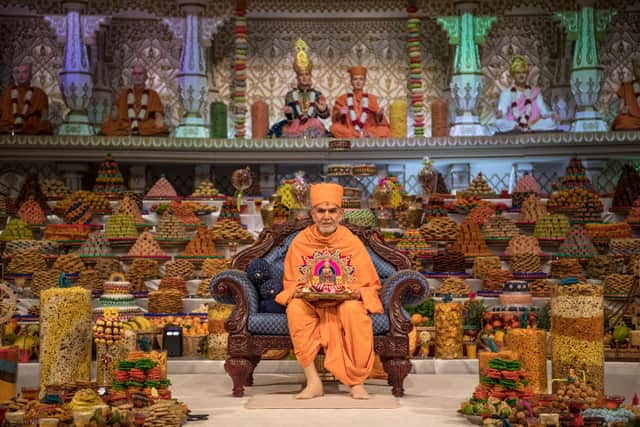  Guru Mahant Swami Maharaj at Neasden Temple in 2017