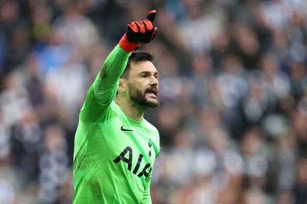 Hugo Lloris of Tottenham Hotspur gives the team instructions during the Premier League match  (Photo by Clive Brunskill/Getty Images)