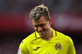 : Giovani Lo Celso of Villarreal CF reacts during the LaLiga Santander match between Sevilla FC and Villarreal CF (Photo by Fran Santiago/Getty Images)