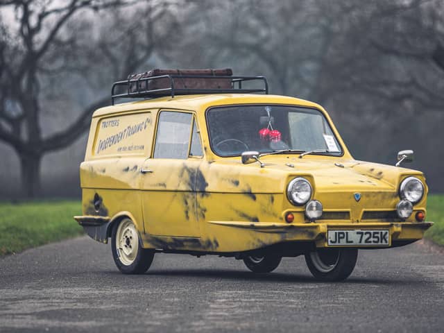 Calling all Del Boy wannabes, a car believed to have featured in Only Fools and Horses is up for auction. 