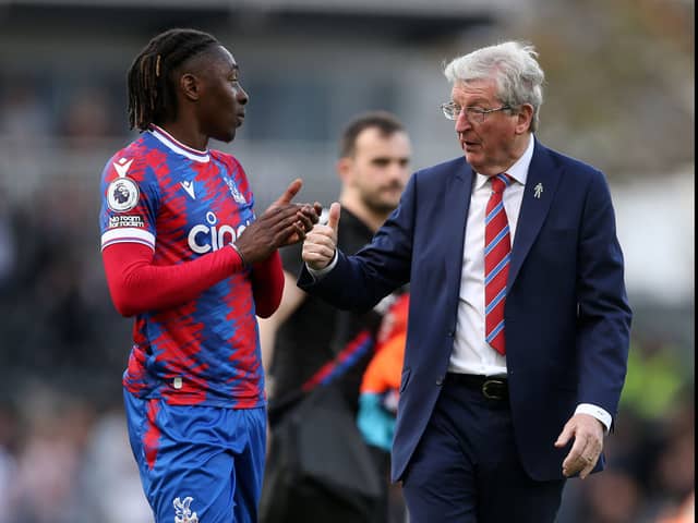 Eberechi Eze of Crystal Palace talks to Roy Hodgson, Manager of Crystal Palace, after the final whistle of the Premier League match (Photo by Steve Bardens/Getty Images)