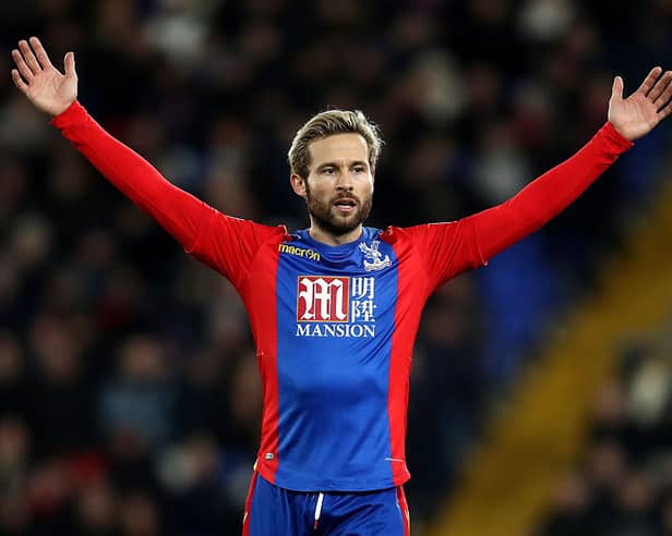 Yohan Cabaye of Crystal Palace gestures during the Premier League match between Crystal Palace and Swansea City  (Photo by Julian Finney/Getty Images)