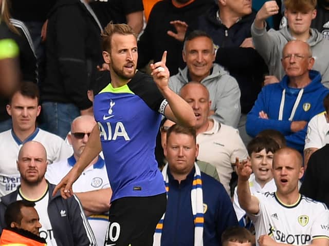 Tottenham Hotspur’s English striker Harry Kane celebrates after scoring their third goal during the English Premier League . (Photo by Oli SCARFF / AFP) / 