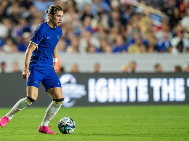 Conor Gallagher #23 of Chelsea FC plays against Wrexham AFC during a pre-season (Photo by Jacob Kupferman/Getty Images)