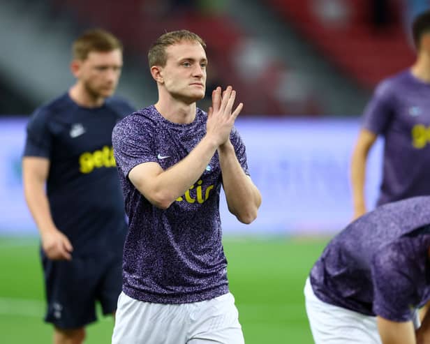 Oliver Skipp #4 of Tottenham Hotspur warms up prior to the pre-season friendly against the Lion City (Photo by Yong Teck Lim/Getty Images)