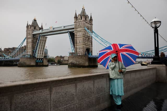 Tower Bridge will close to traffic and pedestrians over the August Bank Holiday weekend to allow essential maintenance work to take place