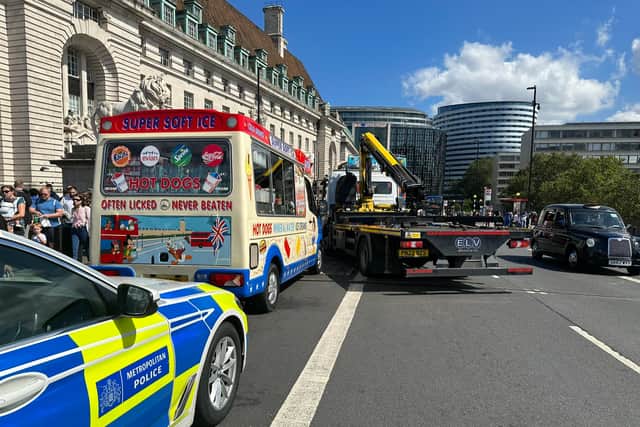 The ice cream van was removed as part of wider efforts to “stamp out illegal ice cream sales on Westminster Bridge”. Credit: @MPSRTPC.