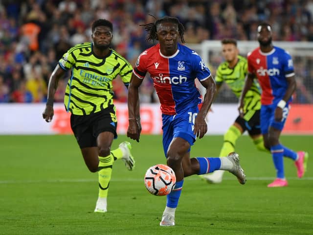 : Eberechi Eze of Crystal Palace in action during the Premier League match between Crystal Palace and Arsenal FC  (Photo by Mike Hewitt/Getty Images)