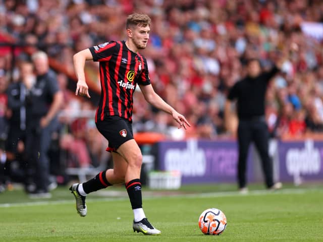  David Brooks of AFC Bournemouth runs with the ball during the Premier League match (Photo by Marc Atkins/Getty Images)